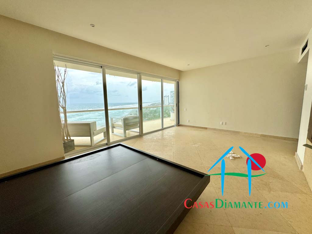Playamar Tres Cantos T2 802 - Recámara principal 3